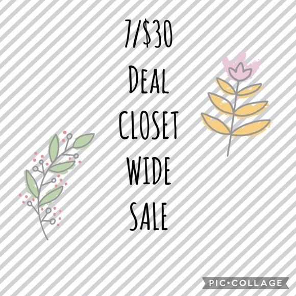 7/$30 Hypoallergenic Green Huggie Hoop - Picture 5 of 7